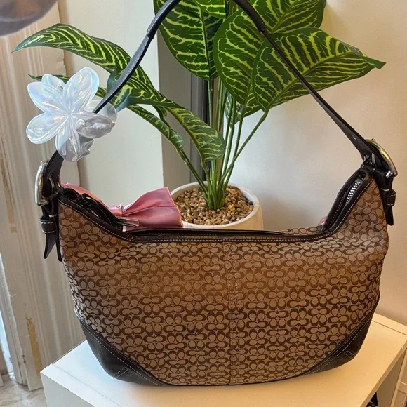 SOLD - Picture 2 of 10